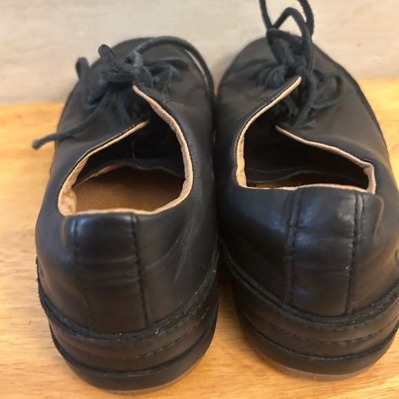 UGG Australia Blake Fashion Black Sneakers - Picture 3 of 8